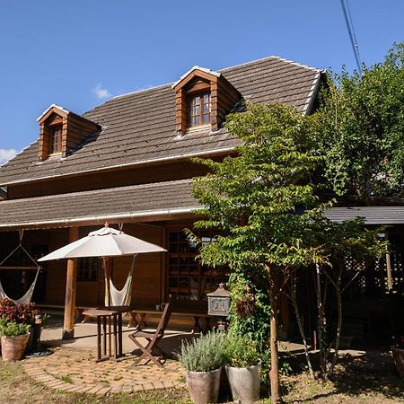Bed and Breakfast Yufuin Flora House Exterior foto