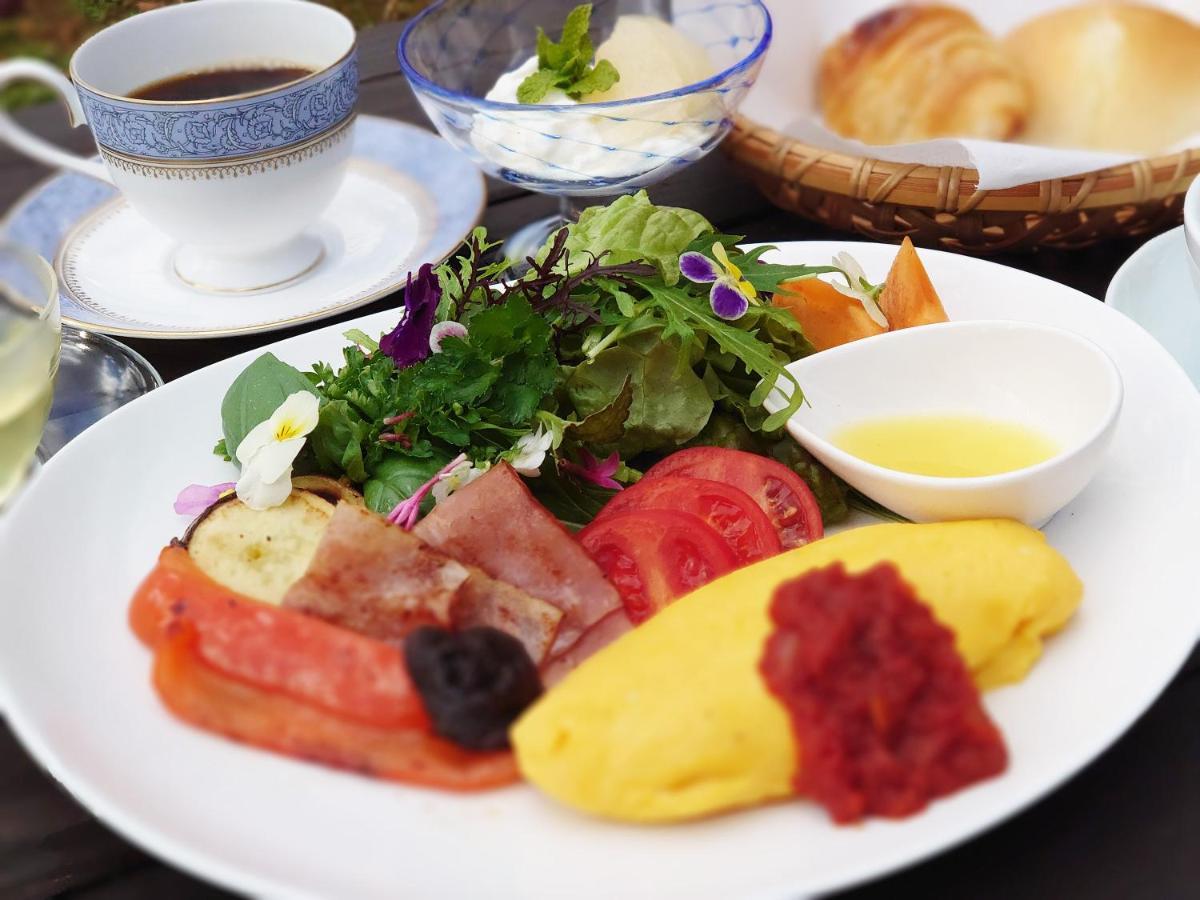 Bed and Breakfast Yufuin Flora House Exterior foto