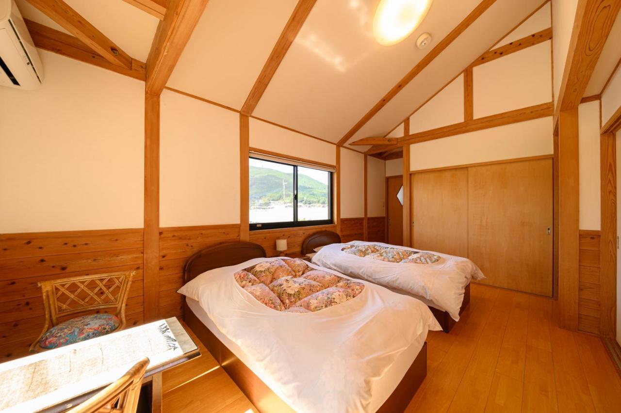 Bed and Breakfast Yufuin Flora House Exterior foto