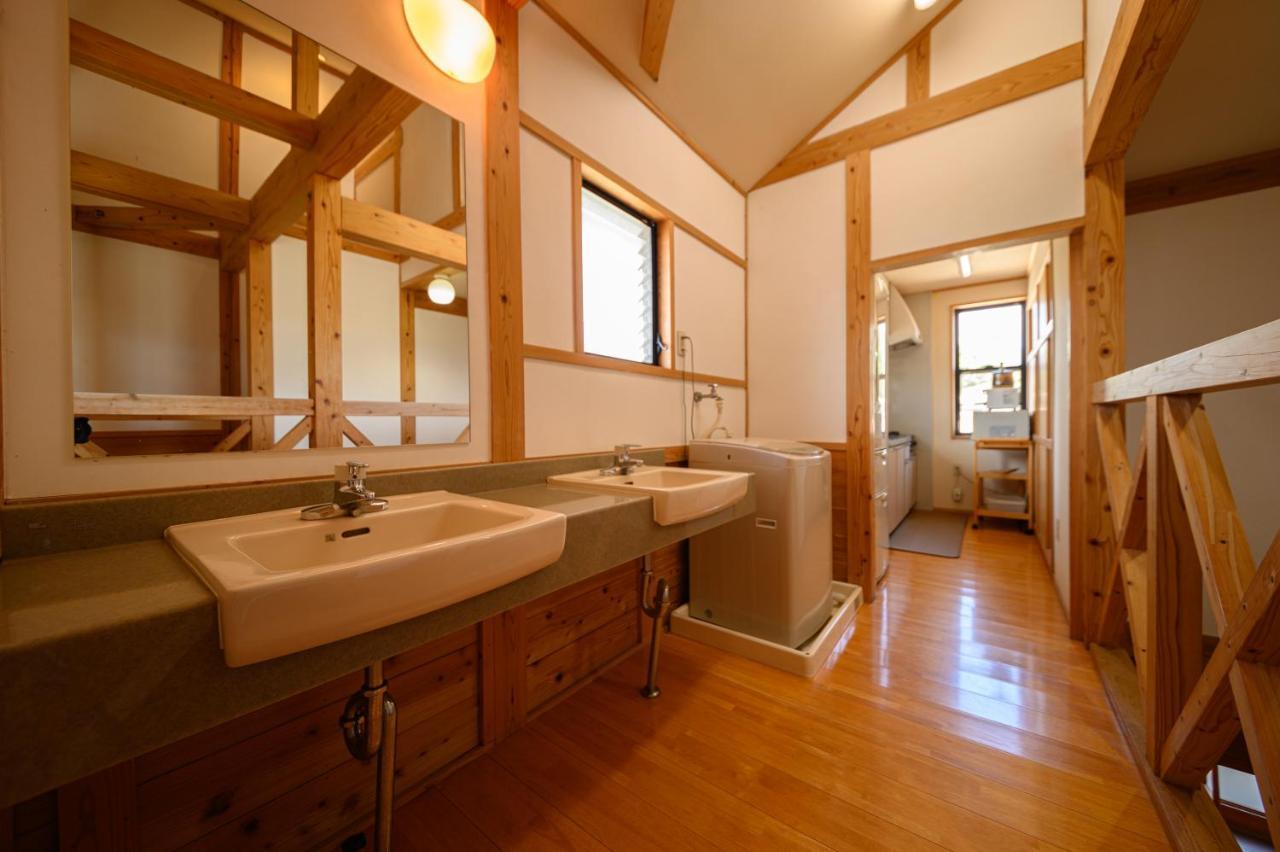 Bed and Breakfast Yufuin Flora House Exterior foto