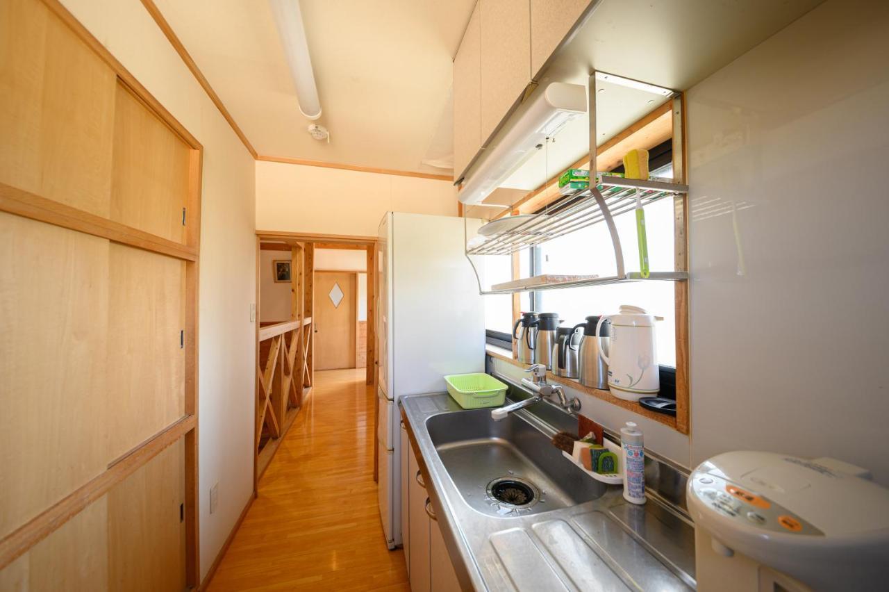 Bed and Breakfast Yufuin Flora House Exterior foto