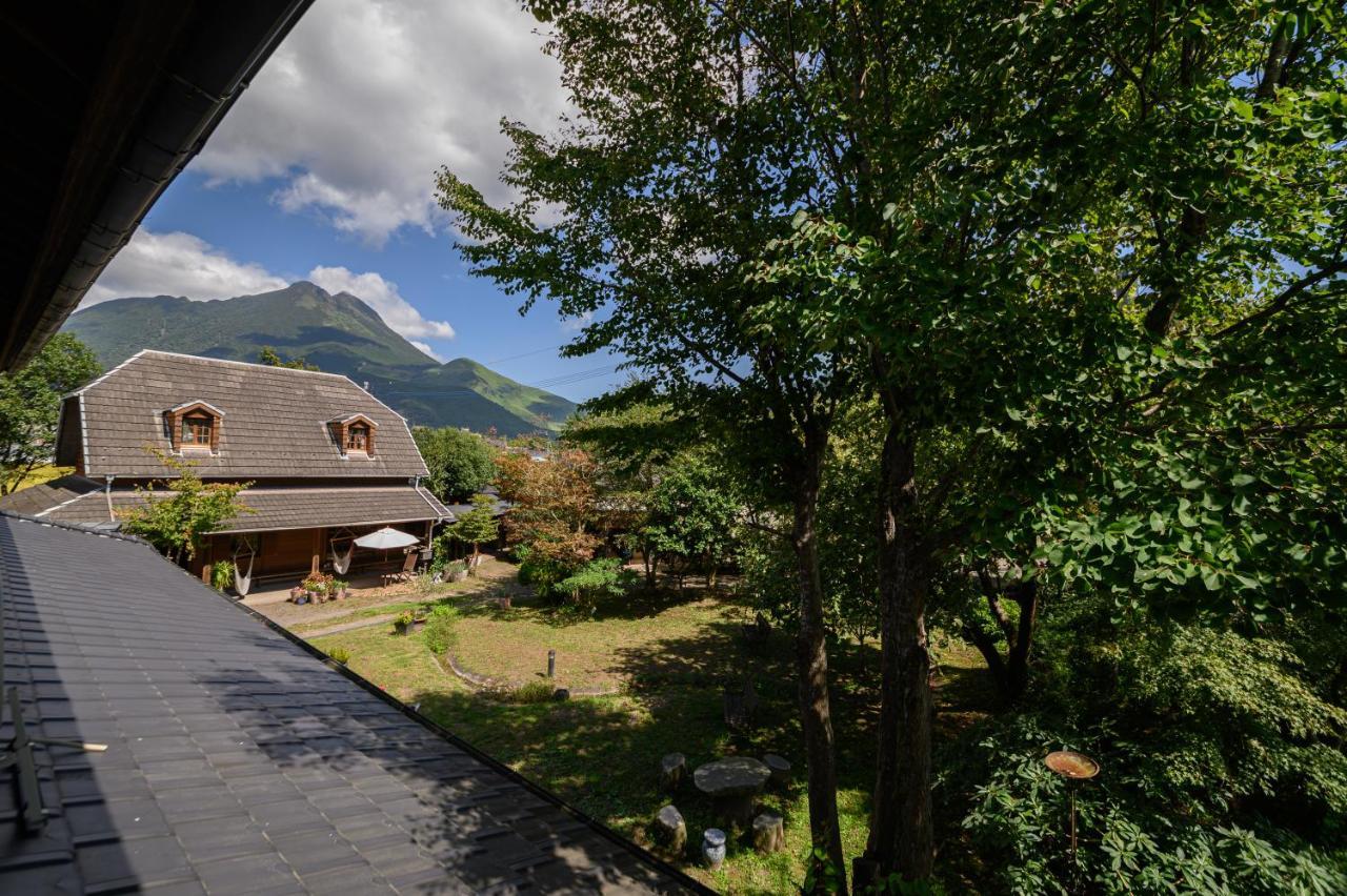 Bed and Breakfast Yufuin Flora House Exterior foto